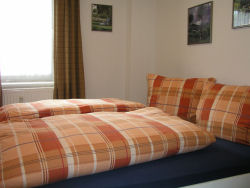 Augsburg ***FeWo / G�stewohnung Altstadtflair : Schlafzimmer