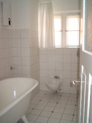 Dinkelscherben Die Villa : Badezimmer